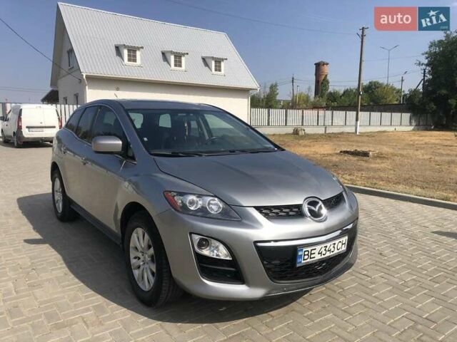 Серый Мазда СХ-7, объемом двигателя 2.49 л и пробегом 191 тыс. км за 10300 $, фото 2 на Automoto.ua