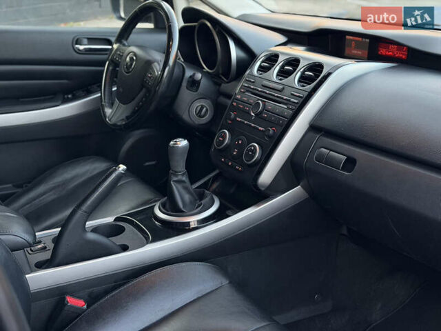 Сірий Мазда СХ-7, об'ємом двигуна 2.2 л та пробігом 246 тис. км за 8700 $, фото 27 на Automoto.ua