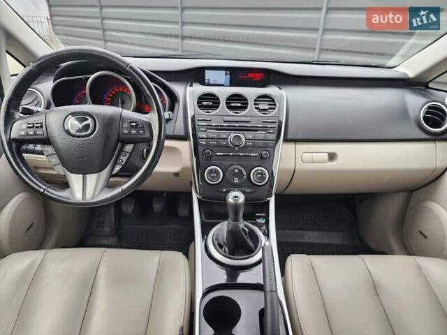 Серый Мазда СХ-7, объемом двигателя 2.2 л и пробегом 260 тыс. км за 9900 $, фото 11 на Automoto.ua