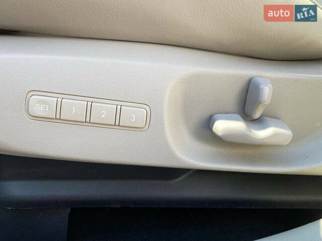 Сірий Мазда СХ-7, об'ємом двигуна 2.2 л та пробігом 240 тис. км за 8900 $, фото 9 на Automoto.ua