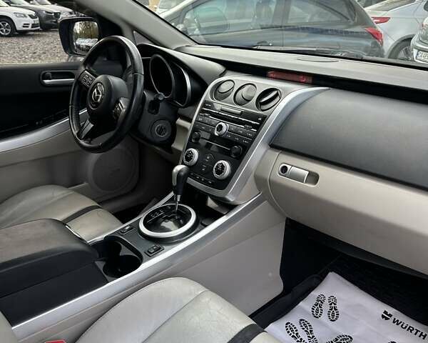 Синий Мазда СХ-7, объемом двигателя 2.3 л и пробегом 200 тыс. км за 6800 $, фото 4 на Automoto.ua