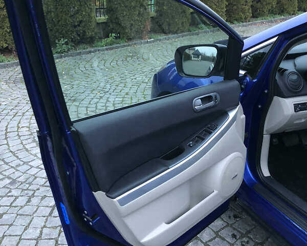 Синій Мазда СХ-7, об'ємом двигуна 2.3 л та пробігом 169 тис. км за 7800 $, фото 19 на Automoto.ua