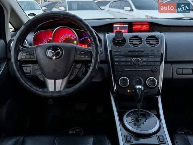 Синій Мазда СХ-7, об'ємом двигуна 2.26 л та пробігом 135 тис. км за 10500 $, фото 23 на Automoto.ua