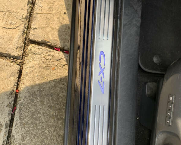 Синий Мазда СХ-7, объемом двигателя 2.2 л и пробегом 171 тыс. км за 9000 $, фото 12 на Automoto.ua