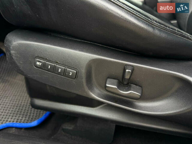 Синий Мазда СХ-7, объемом двигателя 2.2 л и пробегом 228 тыс. км за 9990 $, фото 4 на Automoto.ua