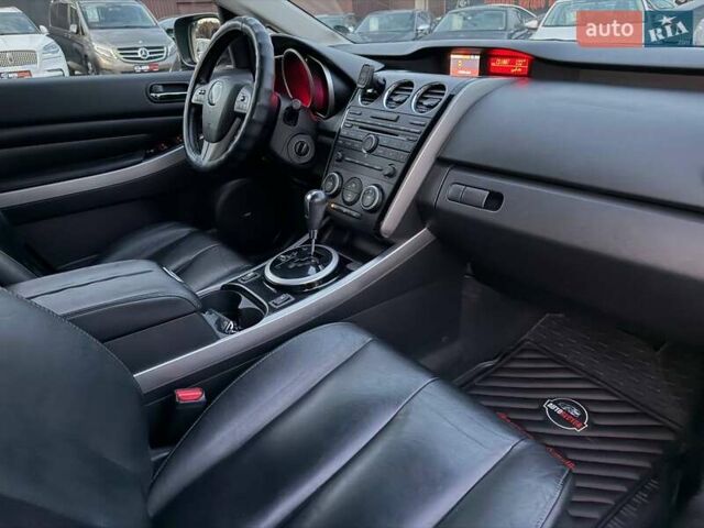 Синій Мазда СХ-7, об'ємом двигуна 2.26 л та пробігом 135 тис. км за 10500 $, фото 18 на Automoto.ua