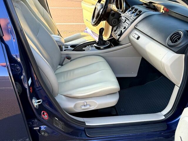 Мазда СХ-7 2010 в Одессе на Automoto.ua Синий Мазда СХ-7, объемом двигателя 2.2 л и пробегом 0 тыс. км за 11700 $, фото 4 на Automoto.ua