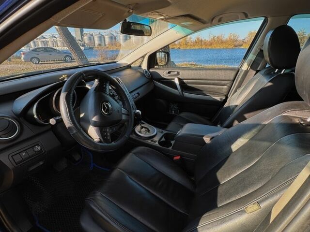 Синий Мазда СХ-7, объемом двигателя 2.3 л и пробегом 188 тыс. км за 8000 $, фото 5 на Automoto.ua
