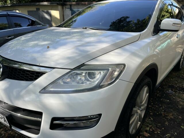 Білий Мазда СХ-9, об'ємом двигуна 3.7 л та пробігом 235 тис. км за 7900 $, фото 1 на Automoto.ua