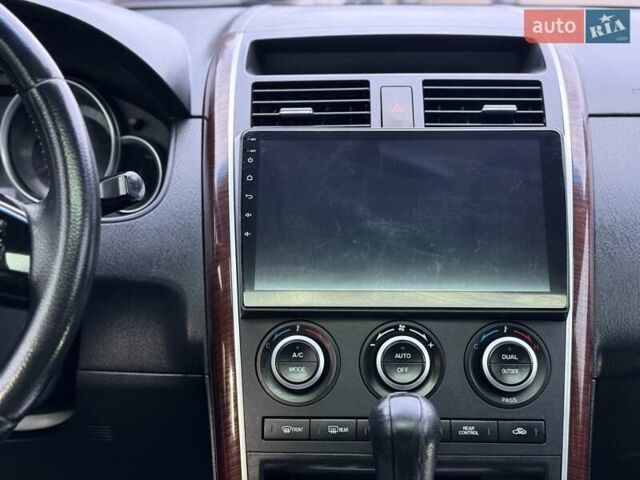 Белый Мазда СХ-9, объемом двигателя 3.73 л и пробегом 250 тыс. км за 7999 $, фото 65 на Automoto.ua