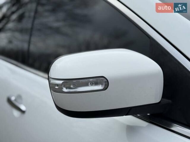 Белый Мазда СХ-9, объемом двигателя 3.73 л и пробегом 250 тыс. км за 7999 $, фото 22 на Automoto.ua