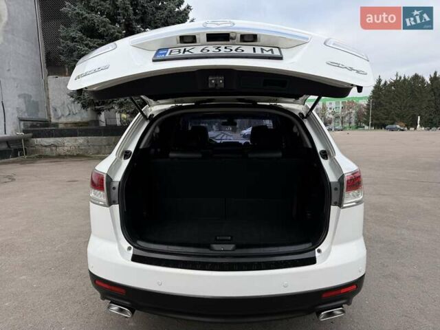 Белый Мазда СХ-9, объемом двигателя 3.73 л и пробегом 250 тыс. км за 7999 $, фото 35 на Automoto.ua