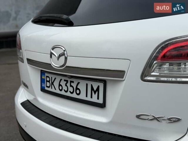 Белый Мазда СХ-9, объемом двигателя 3.73 л и пробегом 250 тыс. км за 7999 $, фото 27 на Automoto.ua