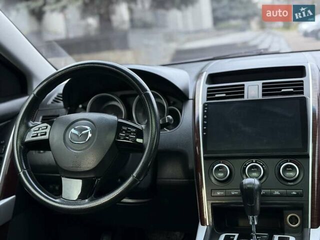 Белый Мазда СХ-9, объемом двигателя 3.73 л и пробегом 250 тыс. км за 7999 $, фото 63 на Automoto.ua