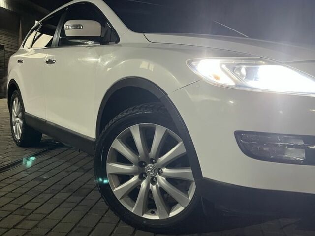 Білий Мазда СХ-9, об'ємом двигуна 3.7 л та пробігом 235 тис. км за 7900 $, фото 2 на Automoto.ua