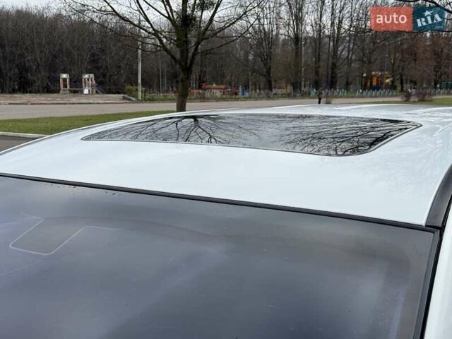 Белый Мазда СХ-9, объемом двигателя 3.73 л и пробегом 250 тыс. км за 7999 $, фото 12 на Automoto.ua