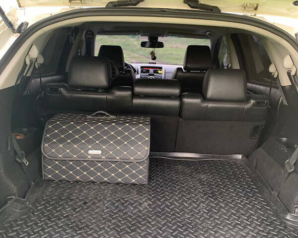 Мазда СХ-9 2009 у Харкові на Automoto.ua Білий Мазда СХ-9, об'ємом двигуна 3.7 л та пробігом 196 тис. км за 10300 $, фото 6 на Automoto.ua