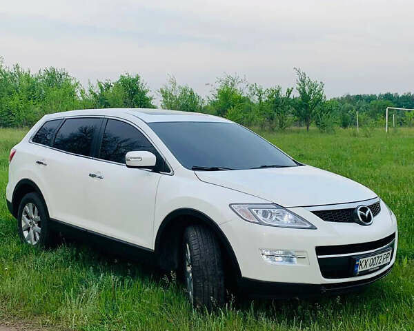 Белый Мазда СХ-9, объемом двигателя 3.7 л и пробегом 189 тыс. км за 10900 $, фото 11 на Automoto.ua