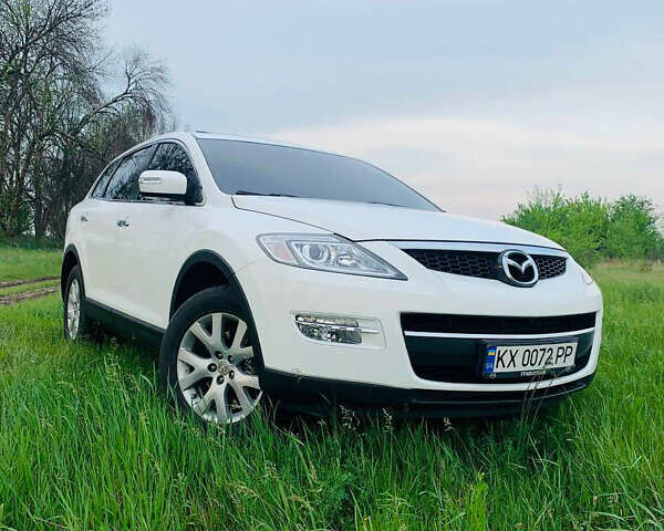 Белый Мазда СХ-9, объемом двигателя 3.7 л и пробегом 189 тыс. км за 10900 $, фото 8 на Automoto.ua