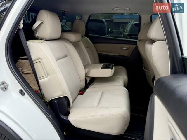 Білий Мазда СХ-9, об'ємом двигуна 3.73 л та пробігом 130 тис. км за 11800 $, фото 9 на Automoto.ua