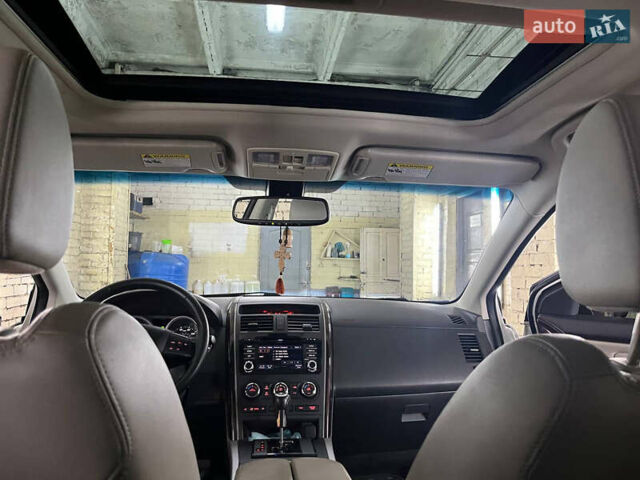 Белый Мазда СХ-9, объемом двигателя 3.73 л и пробегом 200 тыс. км за 15000 $, фото 21 на Automoto.ua