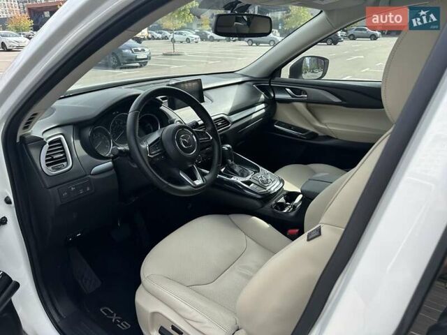 Белый Мазда СХ-9, объемом двигателя 2.49 л и пробегом 79 тыс. км за 19000 $, фото 11 на Automoto.ua