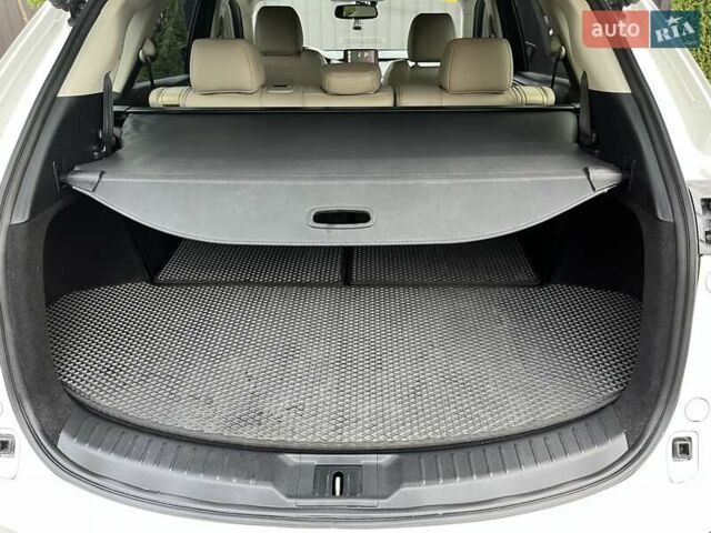 Белый Мазда СХ-9, объемом двигателя 2.5 л и пробегом 151 тыс. км за 20100 $, фото 23 на Automoto.ua