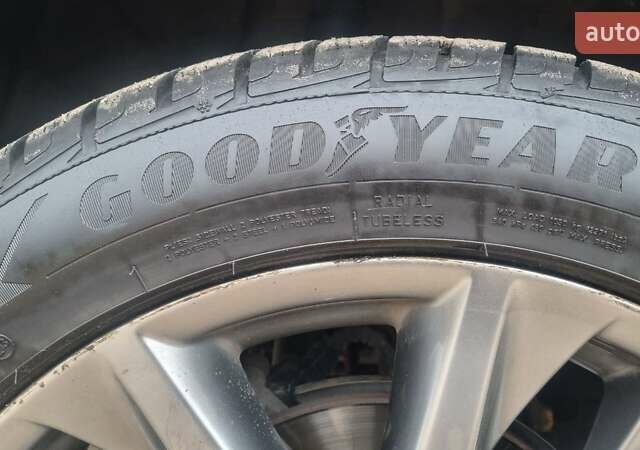 Білий Мазда СХ-9, об'ємом двигуна 2.49 л та пробігом 128 тис. км за 23900 $, фото 7 на Automoto.ua