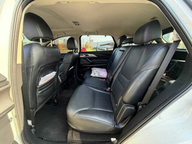 Белый Мазда СХ-9, объемом двигателя 2.5 л и пробегом 128 тыс. км за 22000 $, фото 11 на Automoto.ua