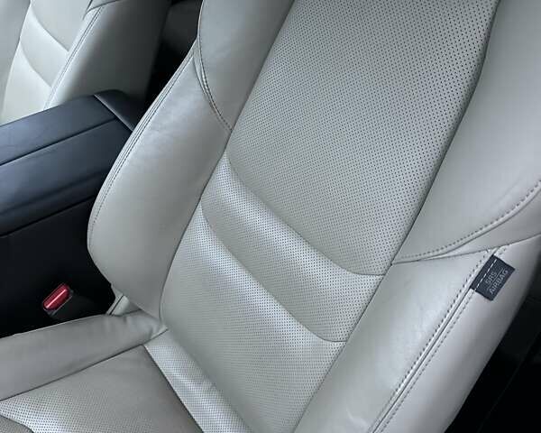 Білий Мазда СХ-9, об'ємом двигуна 2.49 л та пробігом 157 тис. км за 21900 $, фото 9 на Automoto.ua