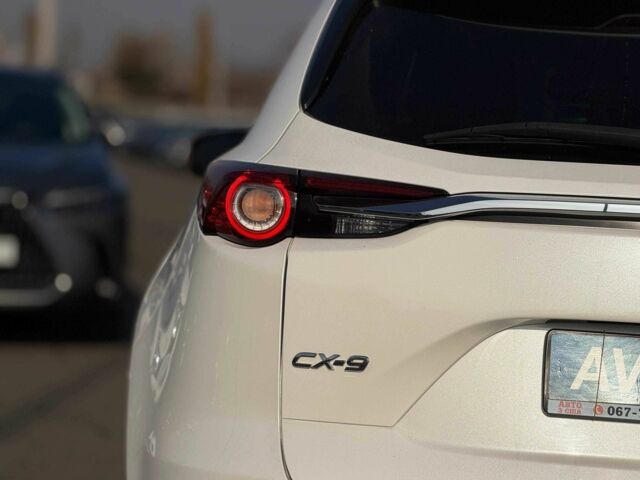 Белый Мазда СХ-9, объемом двигателя 2.5 л и пробегом 128 тыс. км за 22000 $, фото 6 на Automoto.ua