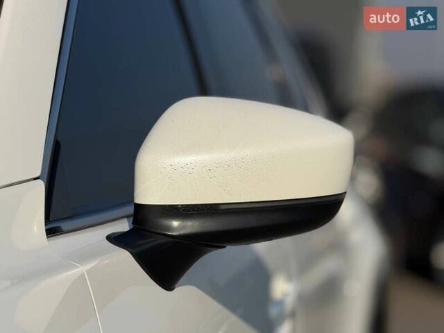 Белый Мазда СХ-9, объемом двигателя 2.49 л и пробегом 128 тыс. км за 22000 $, фото 8 на Automoto.ua