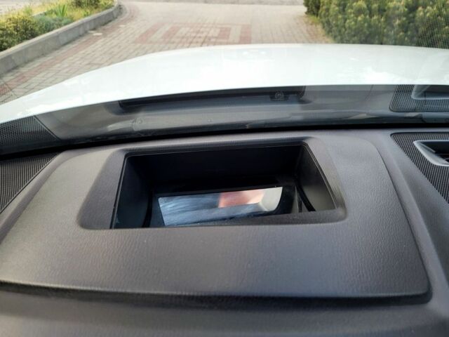 Белый Мазда СХ-9, объемом двигателя 2.5 л и пробегом 80 тыс. км за 27300 $, фото 8 на Automoto.ua