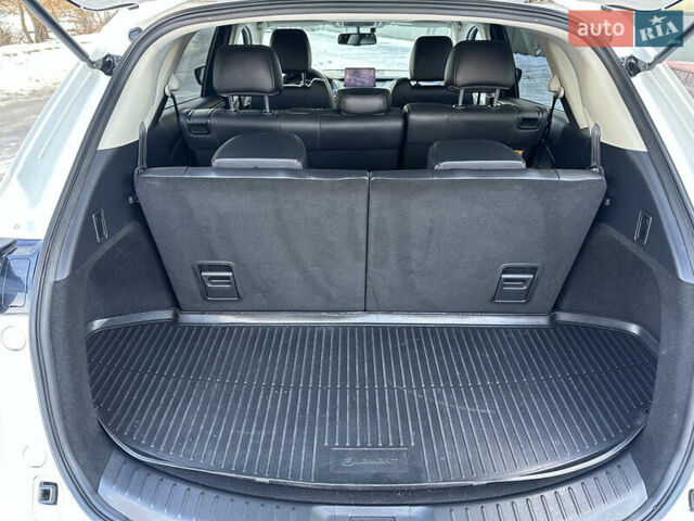 Білий Мазда СХ-9, об'ємом двигуна 2.49 л та пробігом 72 тис. км за 36000 $, фото 12 на Automoto.ua