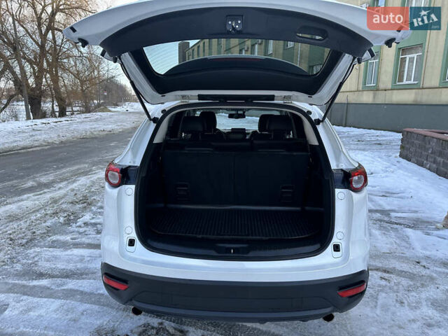 Білий Мазда СХ-9, об'ємом двигуна 2.49 л та пробігом 72 тис. км за 36000 $, фото 11 на Automoto.ua