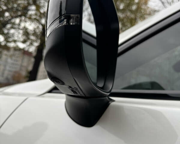 Белый Мазда СХ-9, объемом двигателя 2.49 л и пробегом 79 тыс. км за 32000 $, фото 9 на Automoto.ua