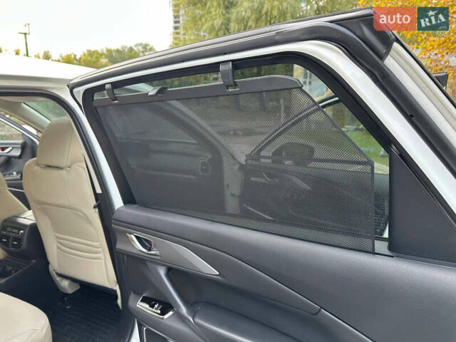 Белый Мазда СХ-9, объемом двигателя 2.5 л и пробегом 75 тыс. км за 23899 $, фото 40 на Automoto.ua