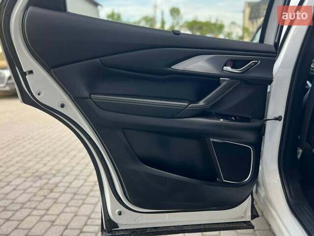 Білий Мазда СХ-9, об'ємом двигуна 2.5 л та пробігом 64 тис. км за 33500 $, фото 25 на Automoto.ua