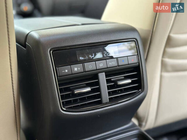 Белый Мазда СХ-9, объемом двигателя 2.5 л и пробегом 75 тыс. км за 23899 $, фото 47 на Automoto.ua