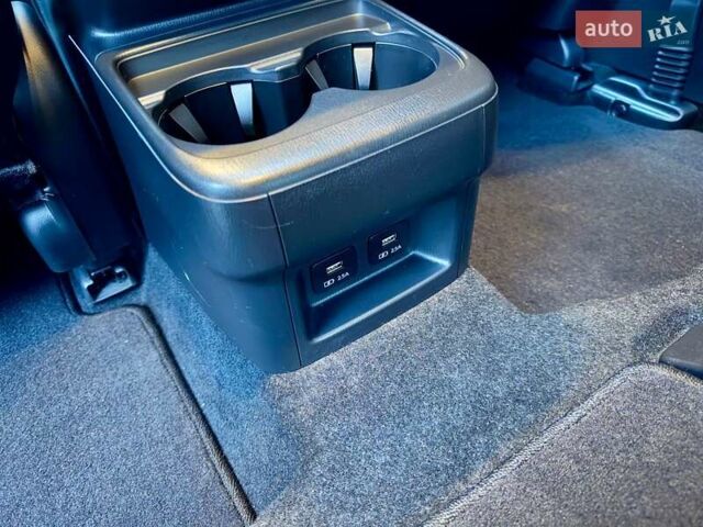 Білий Мазда СХ-9, об'ємом двигуна 2.5 л та пробігом 33 тис. км за 31000 $, фото 43 на Automoto.ua