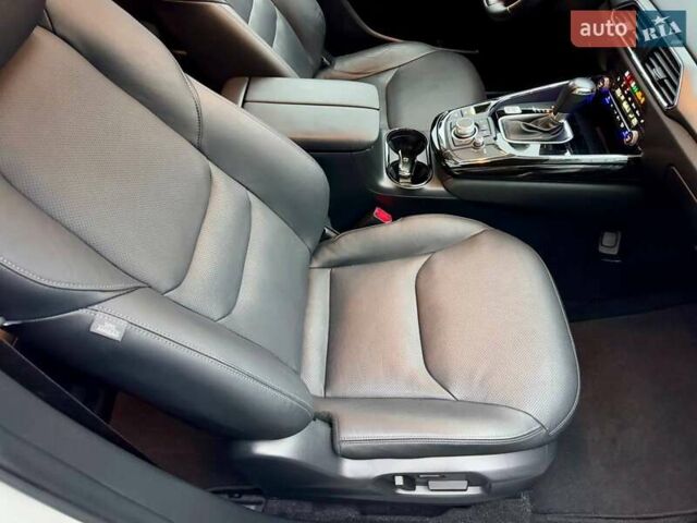 Білий Мазда СХ-9, об'ємом двигуна 2.5 л та пробігом 33 тис. км за 31000 $, фото 48 на Automoto.ua