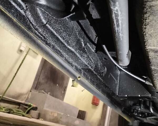 Черный Мазда СХ-9, объемом двигателя 3.73 л и пробегом 200 тыс. км за 9400 $, фото 19 на Automoto.ua