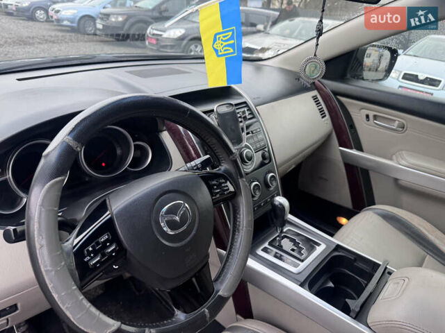 Черный Мазда СХ-9, объемом двигателя 3.7 л и пробегом 200 тыс. км за 9490 $, фото 12 на Automoto.ua