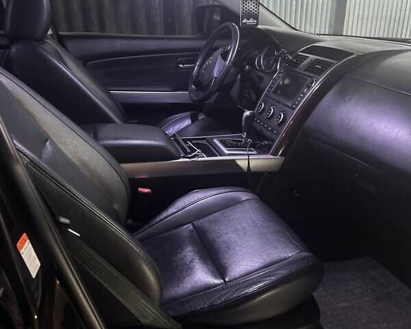 Черный Мазда СХ-9, объемом двигателя 3.7 л и пробегом 250 тыс. км за 8500 $, фото 3 на Automoto.ua