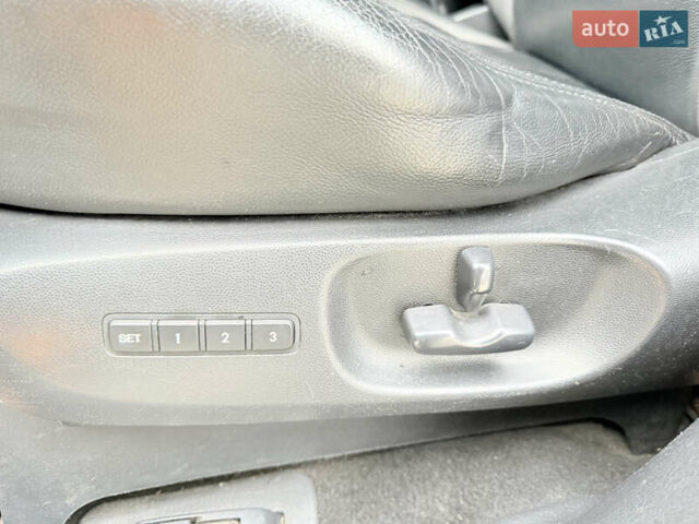 Черный Мазда СХ-9, объемом двигателя 3.5 л и пробегом 242 тыс. км за 7850 $, фото 69 на Automoto.ua