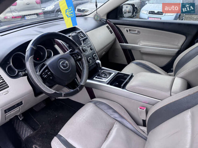 Черный Мазда СХ-9, объемом двигателя 3.7 л и пробегом 200 тыс. км за 9490 $, фото 14 на Automoto.ua