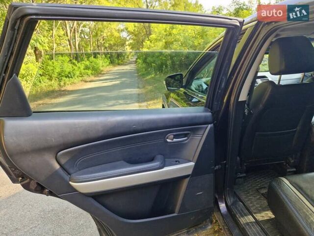 Черный Мазда СХ-9, объемом двигателя 3.73 л и пробегом 312 тыс. км за 7000 $, фото 13 на Automoto.ua