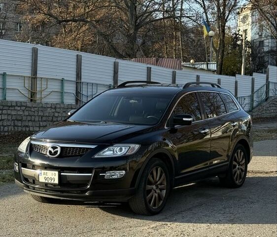 Чорний Мазда СХ-9, об'ємом двигуна 3.7 л та пробігом 288 тис. км за 7600 $, фото 1 на Automoto.ua