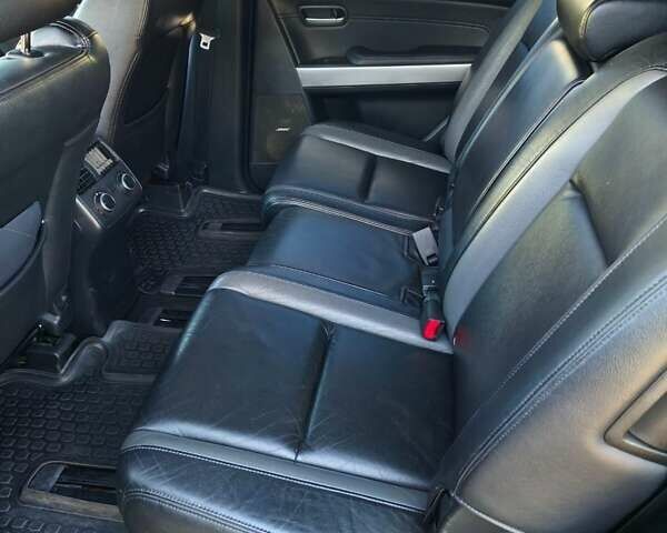 Черный Мазда СХ-9, объемом двигателя 3.73 л и пробегом 220 тыс. км за 11500 $, фото 7 на Automoto.ua