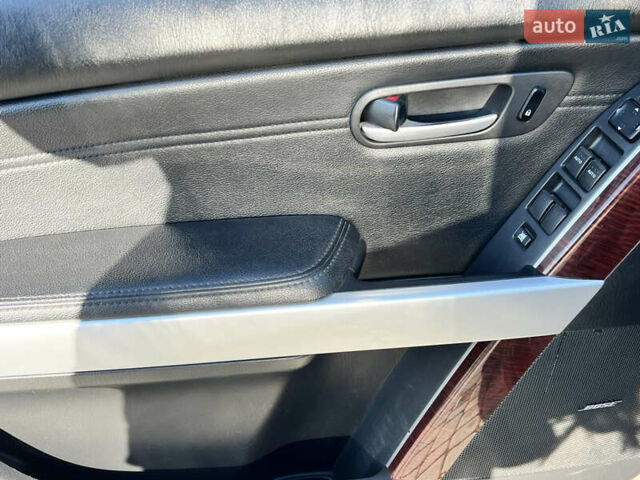 Черный Мазда СХ-9, объемом двигателя 3.7 л и пробегом 231 тыс. км за 8700 $, фото 8 на Automoto.ua